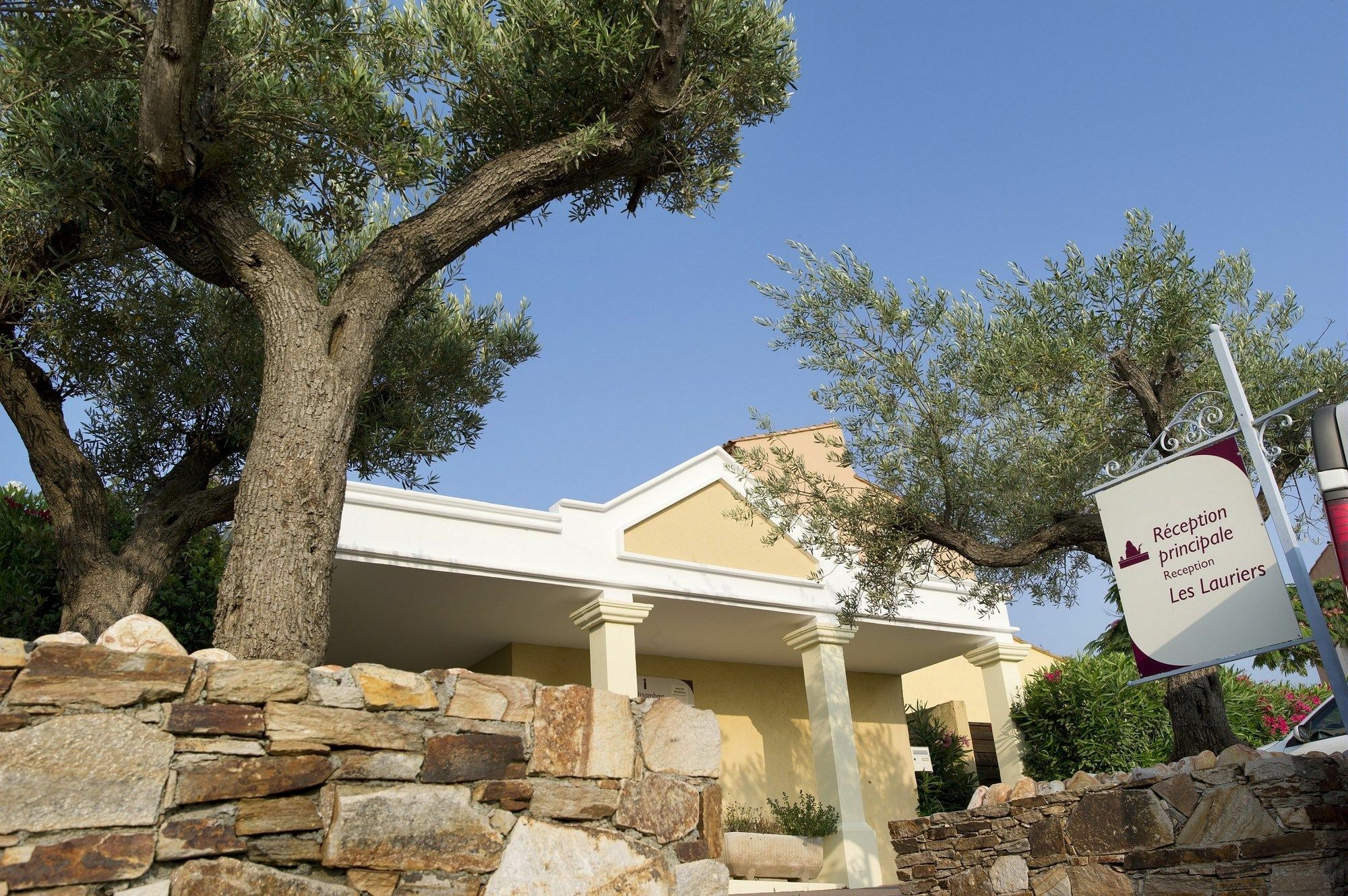 Residence Pierre & Vacances Les Terrasses Des Issambres Les Issambres Eksteriør billede