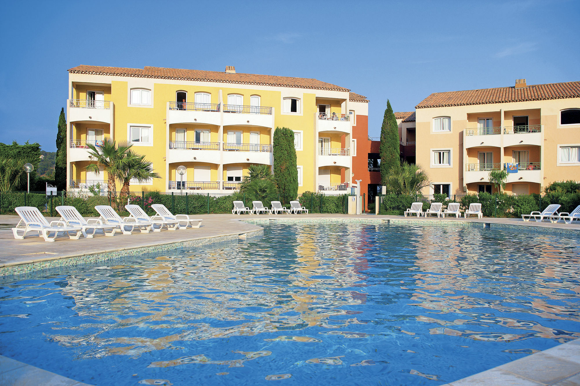 Residence Pierre & Vacances Les Terrasses Des Issambres Les Issambres Eksteriør billede