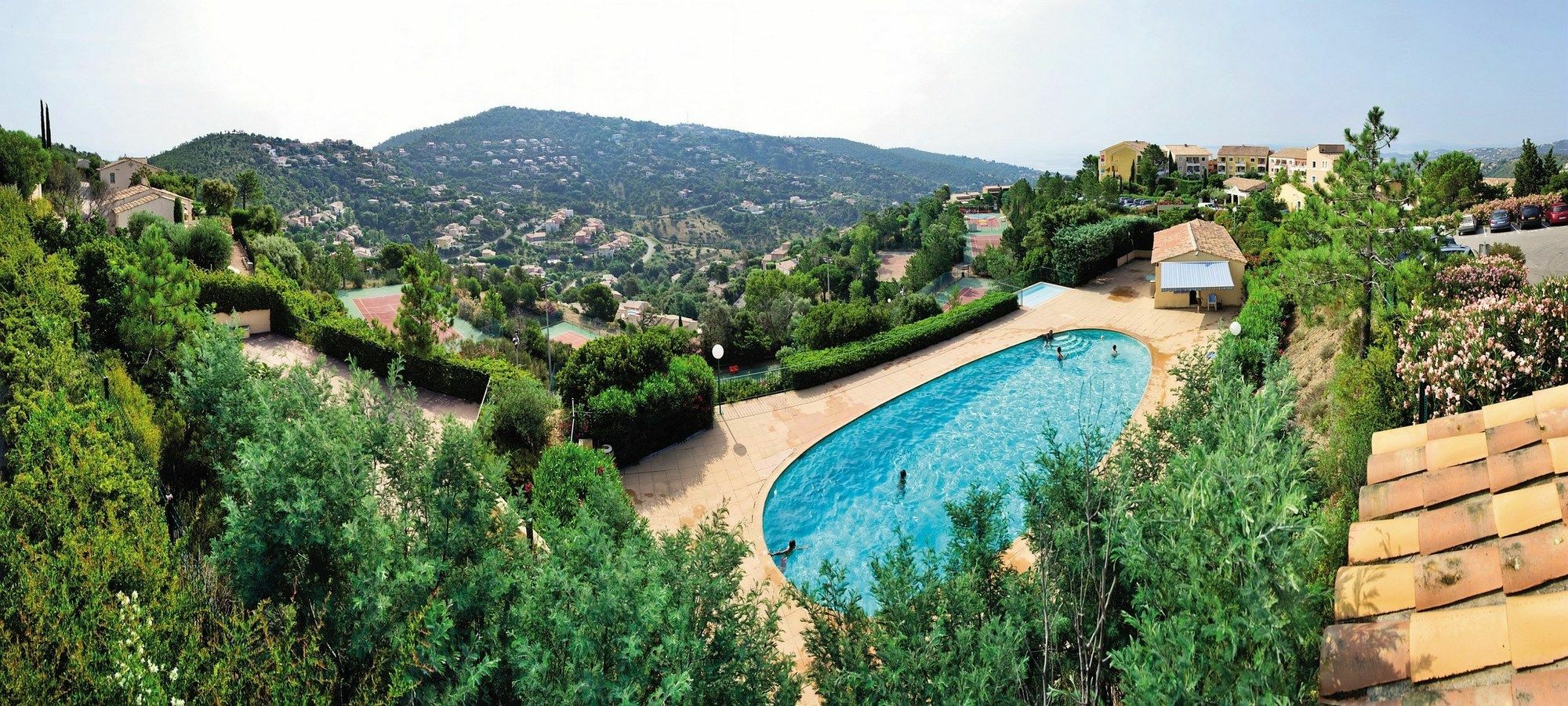 Residence Pierre & Vacances Les Terrasses Des Issambres Les Issambres Eksteriør billede